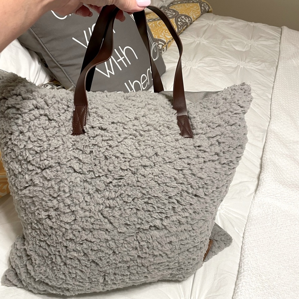Ugg travel blanket